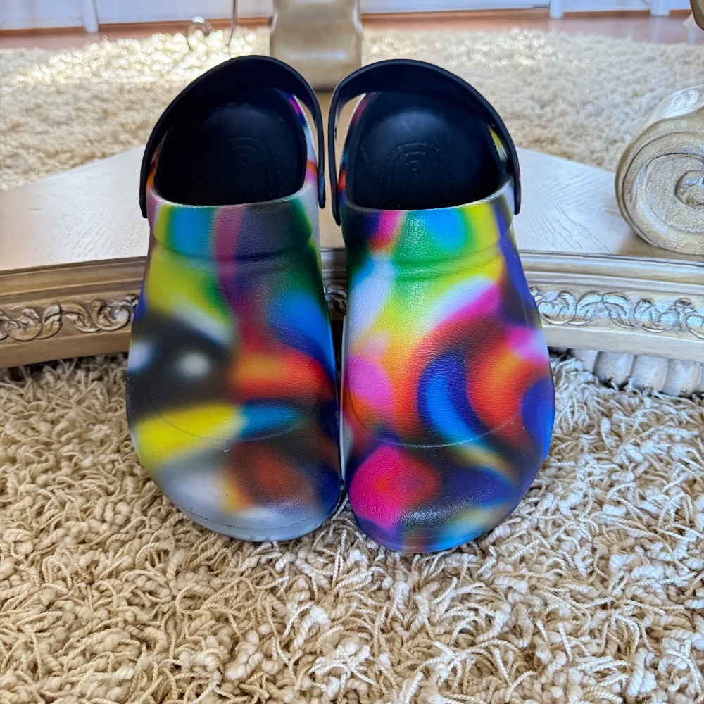 Crocs Bistro Graphic Clog Neon Tie Dye Work Casual Mens Size 13 - Picture 4 of 10
